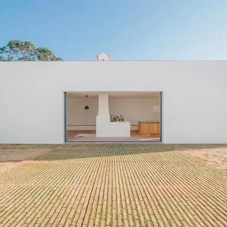 Casa Modesta *