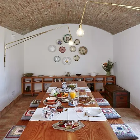 Casa Modesta Lantgård *