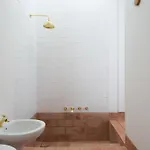 Casa Modesta